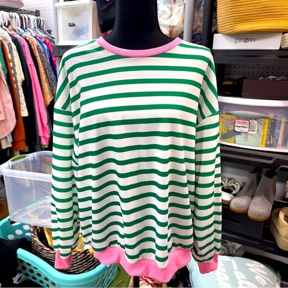 Oversized crew neck Green and White Sweatshirt with Pink Accents- NWOT size S - Picture 1 of 15